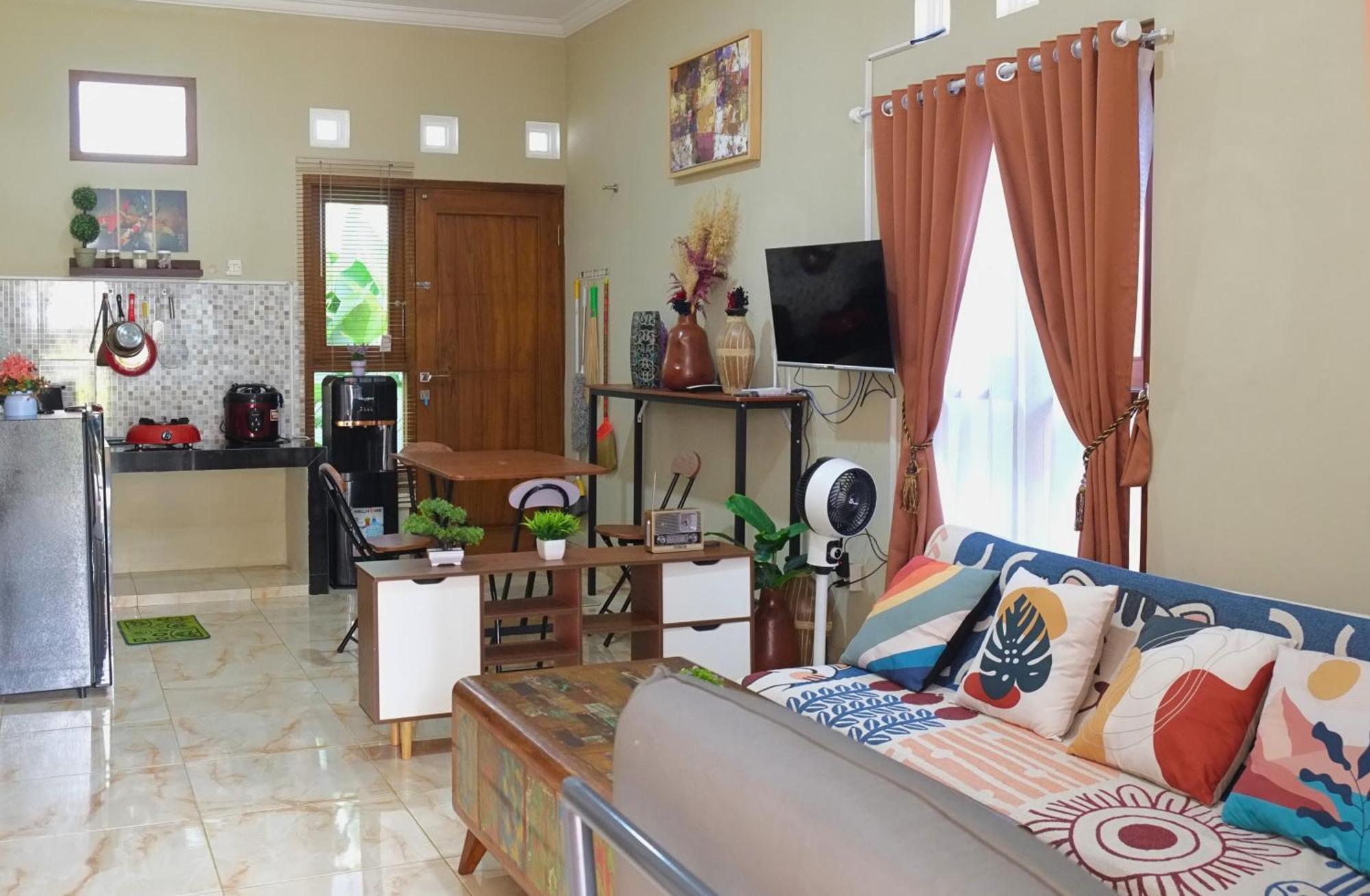 Brojos Tamansiswo Yogyakarta