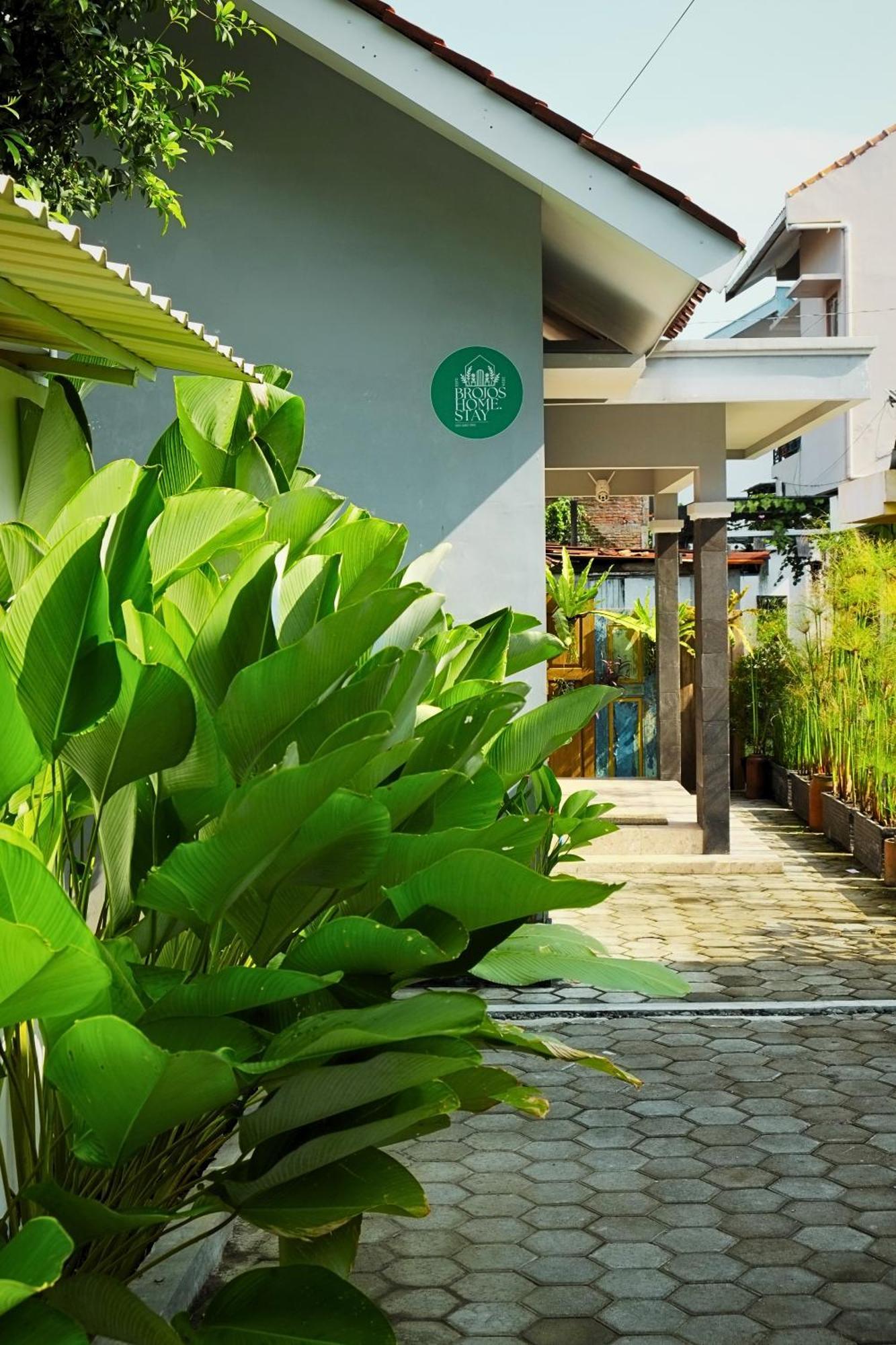Holiday home Brojos Tamansiswo